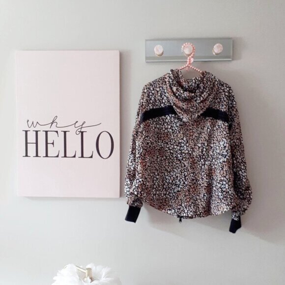 NWOT Free People printed leopard animal print athletic jacket with hood, XS - Picture 6 of 6